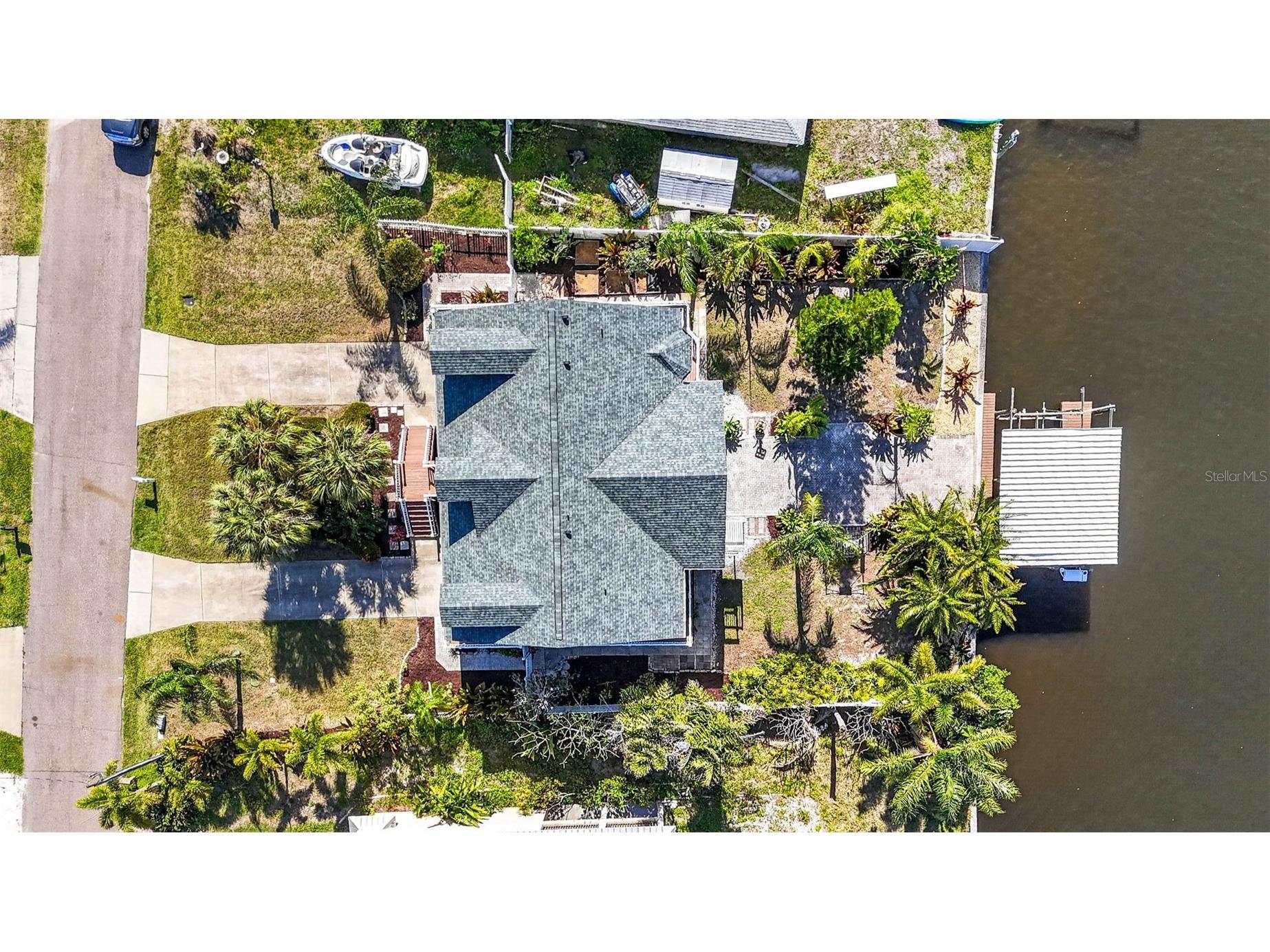 821 Blue Heron Boulevard Ruskin FL 33570 TB8494866 image80