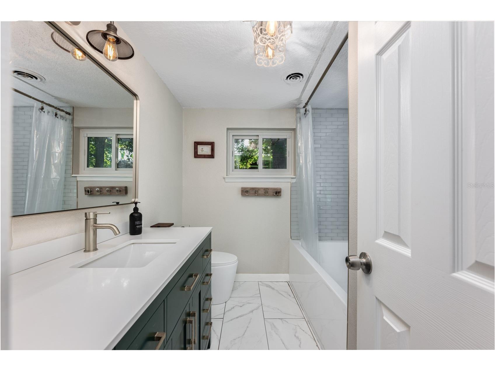 821 Briercliff Drive Orlando FL 32806 O6404630 image24