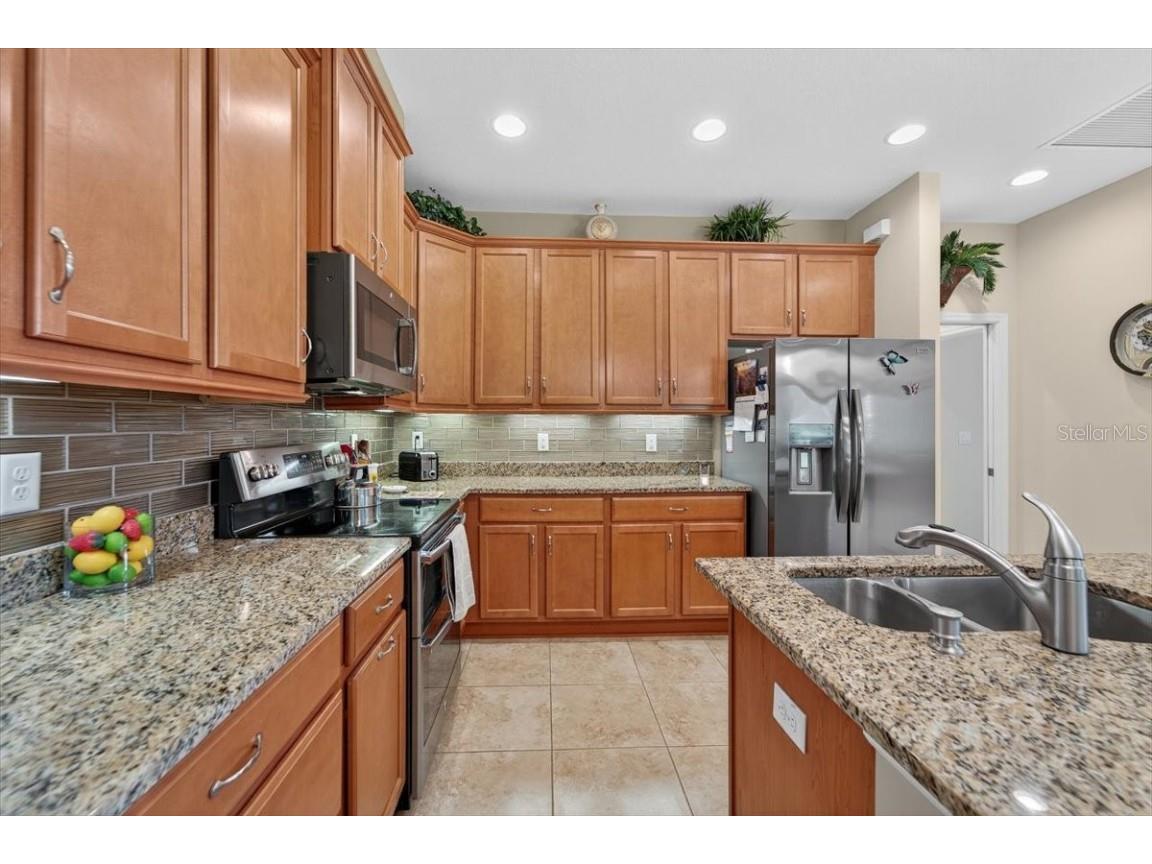 821 Chipper Drive Sun City Center FL 33573 TB8409578 image16