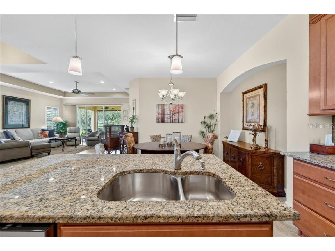 821 Chipper Drive Sun City Center FL 33573 TB8409578 image19