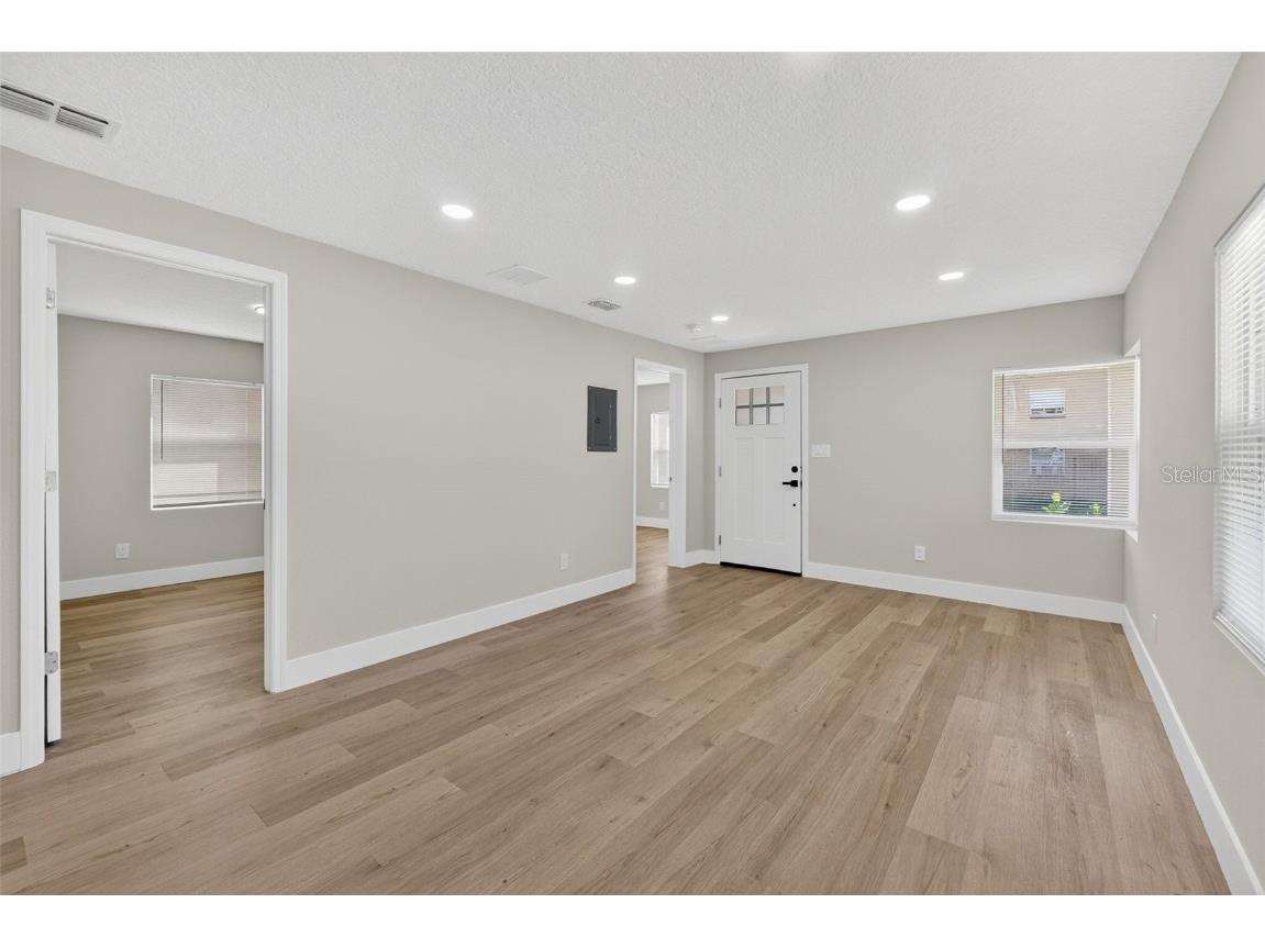 821 Colyer Street Orlando FL 32805 O6362462 image18