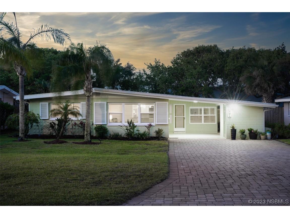821 E 2nd Avenue New Smyrna Beach FL 32169 NS1074006 image1