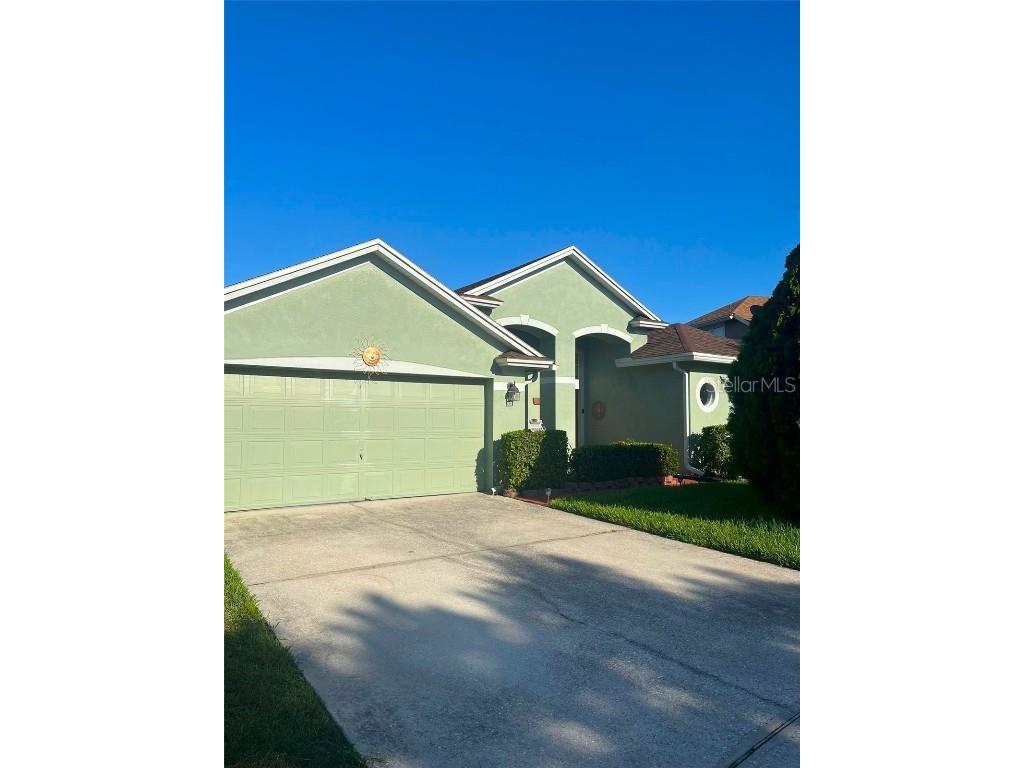 821 Golden Pond Court Orlando FL 32828 O6212986 image1