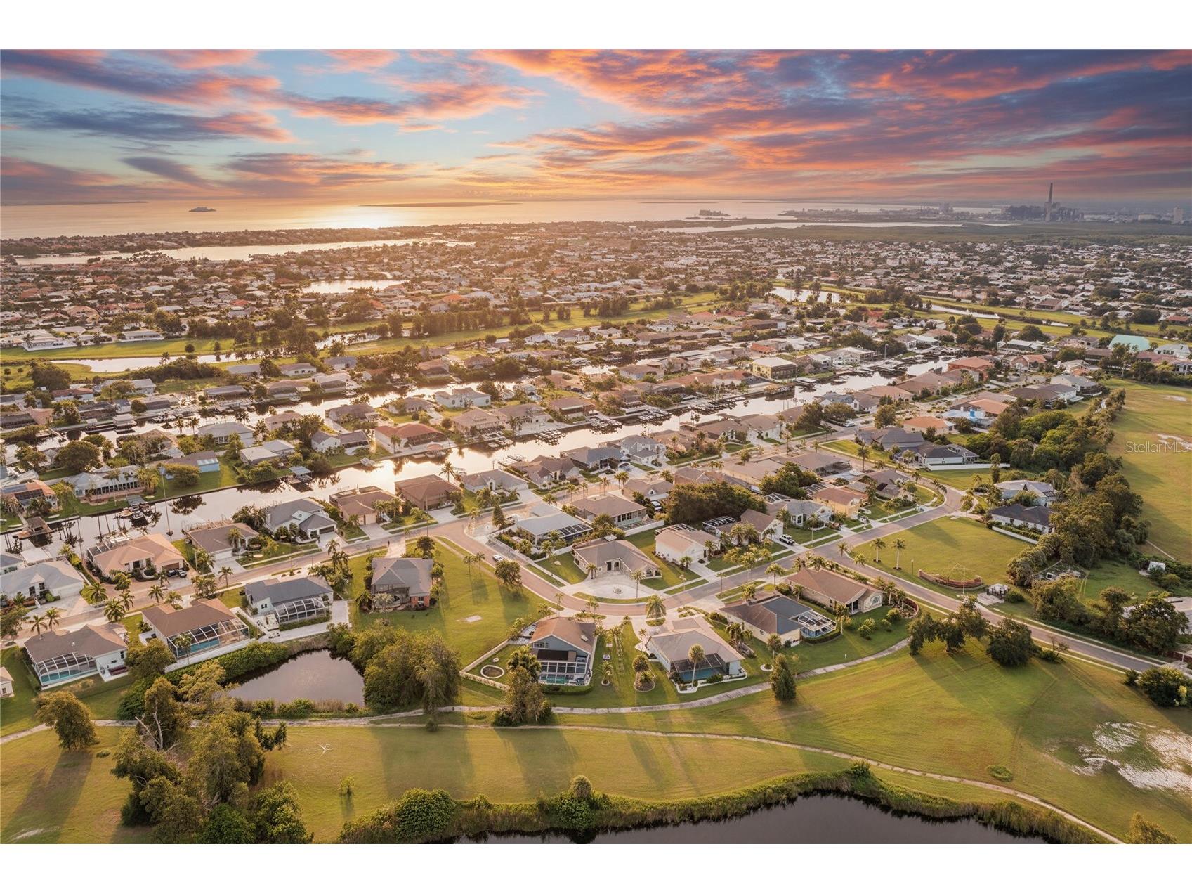 821 Greenview Dr Apollo Beach FL 33572 TB8488363 image29