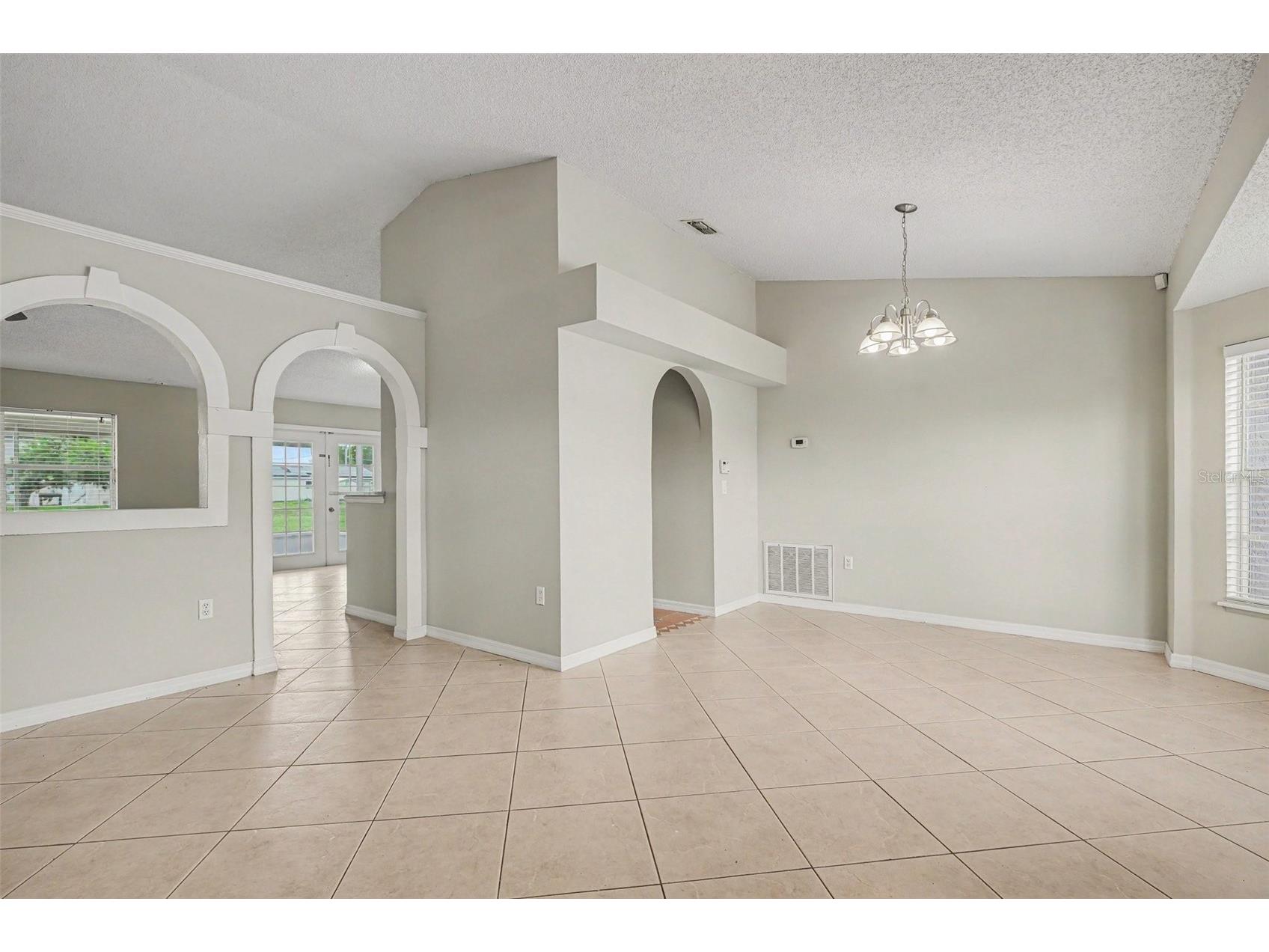 821 Jarnac Drive Kissimmee FL 34759 O6405260 image4