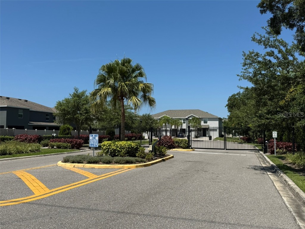 821 Lucent Sands Court Brandon FL 33511 TB8390966 image32