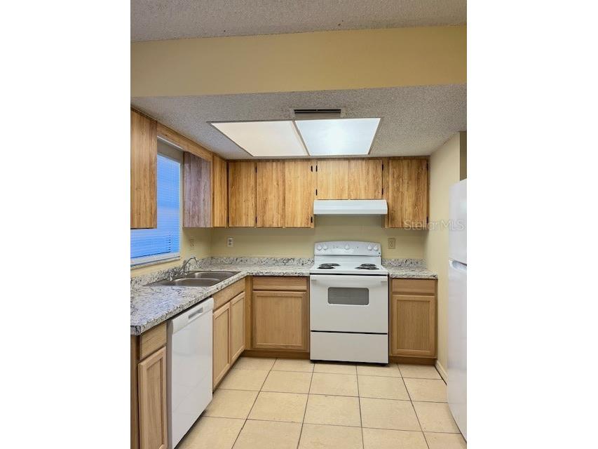 821 Margaret Street #A Deland FL 32720 V4947341 image2