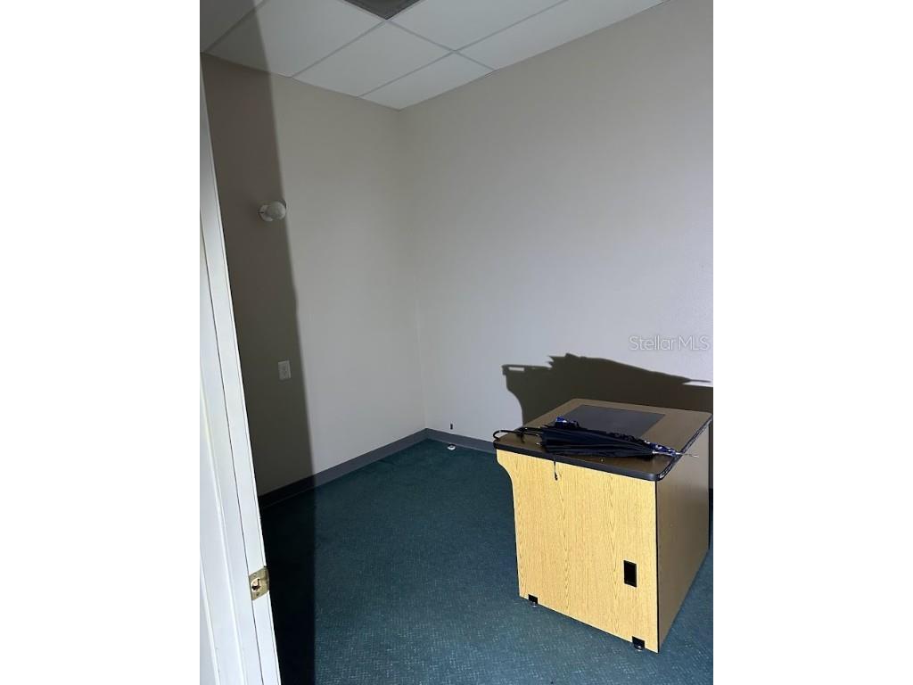 821 NE 36th Terrace #7/8/9 Ocala FL 34470 OM707303 image9