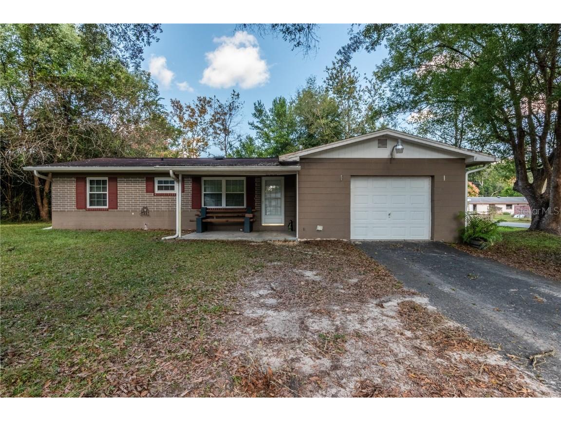 821 NE 45th Street Ocala FL 34479 OM629856 image1