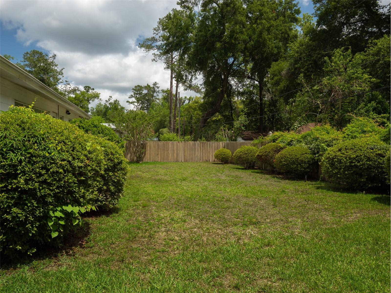821 NW 20th Terrace Gainesville FL 32603 GC540383 image21