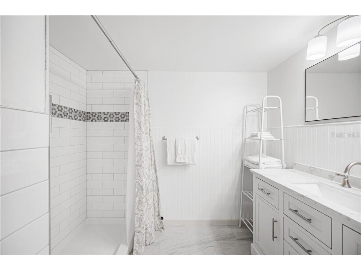 821 Patricia Avenue #202 Dunedin FL 34698 TB8444789 image17