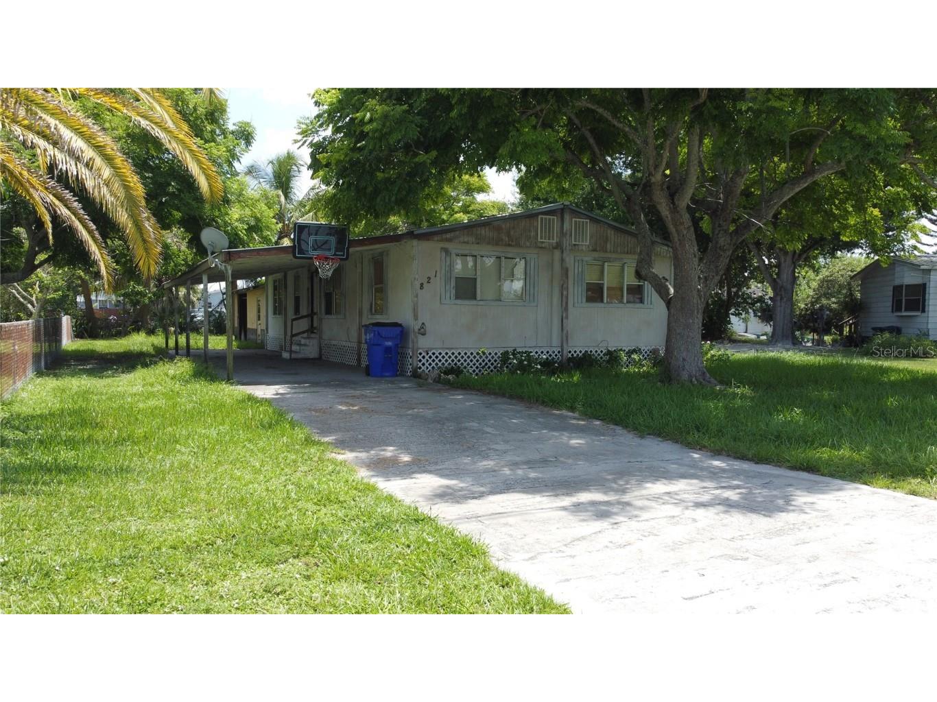 821 Redish Circle Clewiston FL 33440 OM660950 image1