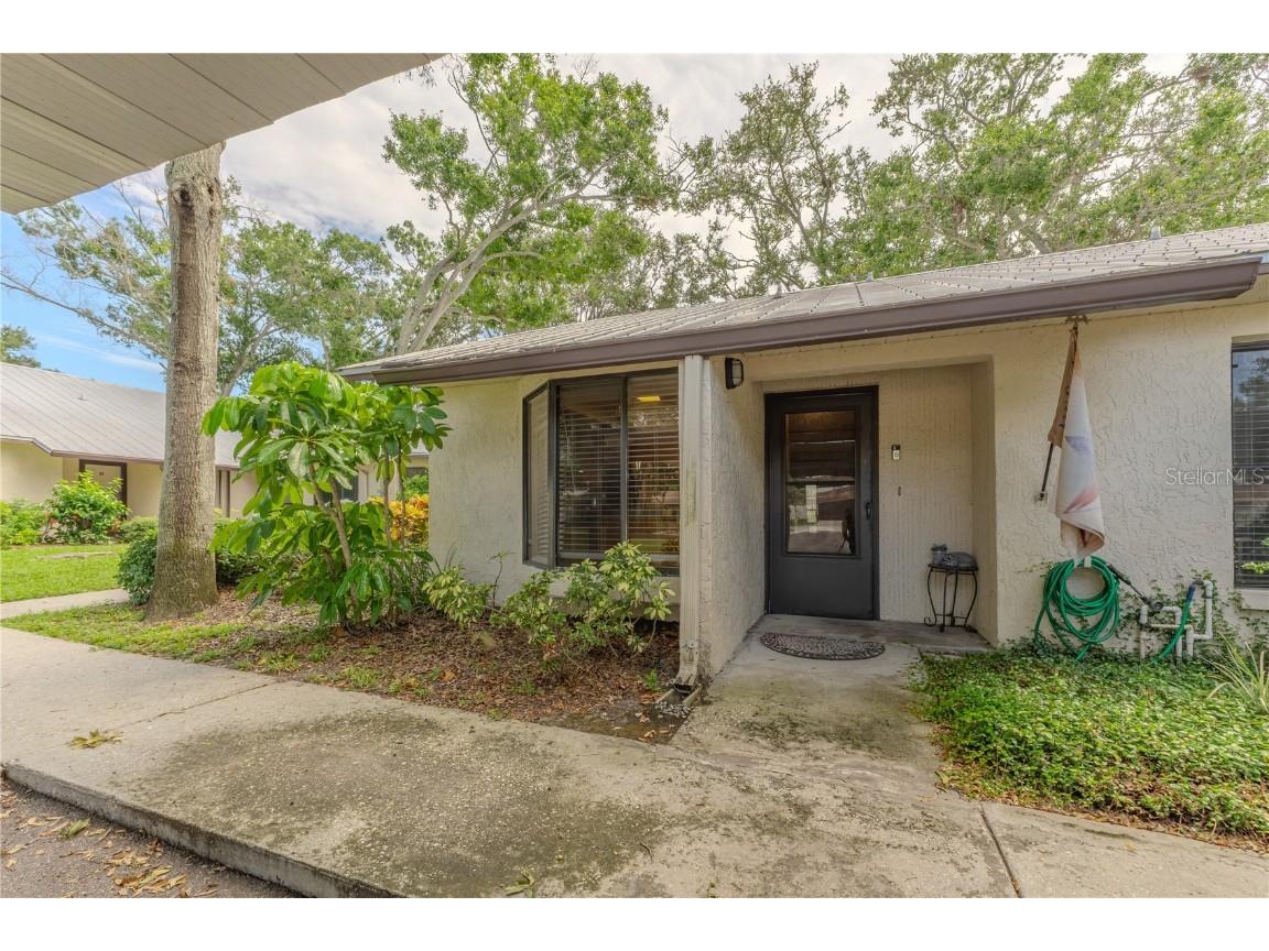 821 SW 3rd Avenue SW #5 Largo FL 33770 TB8417496 image1