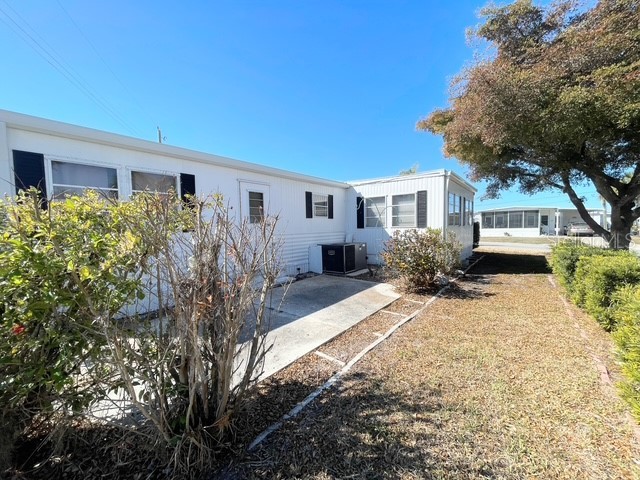 821 Turf Venice FL 34285 N6142921 image2