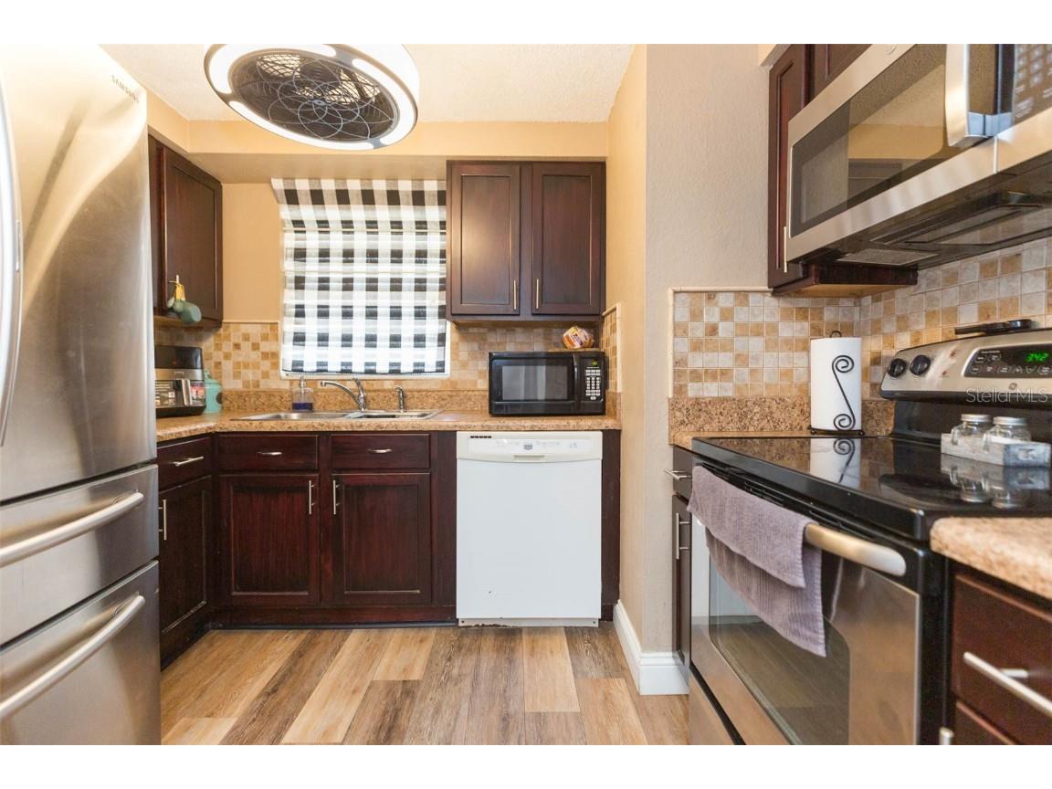 821 Walnut Drive Seffner FL 33584 TB8440769 image5