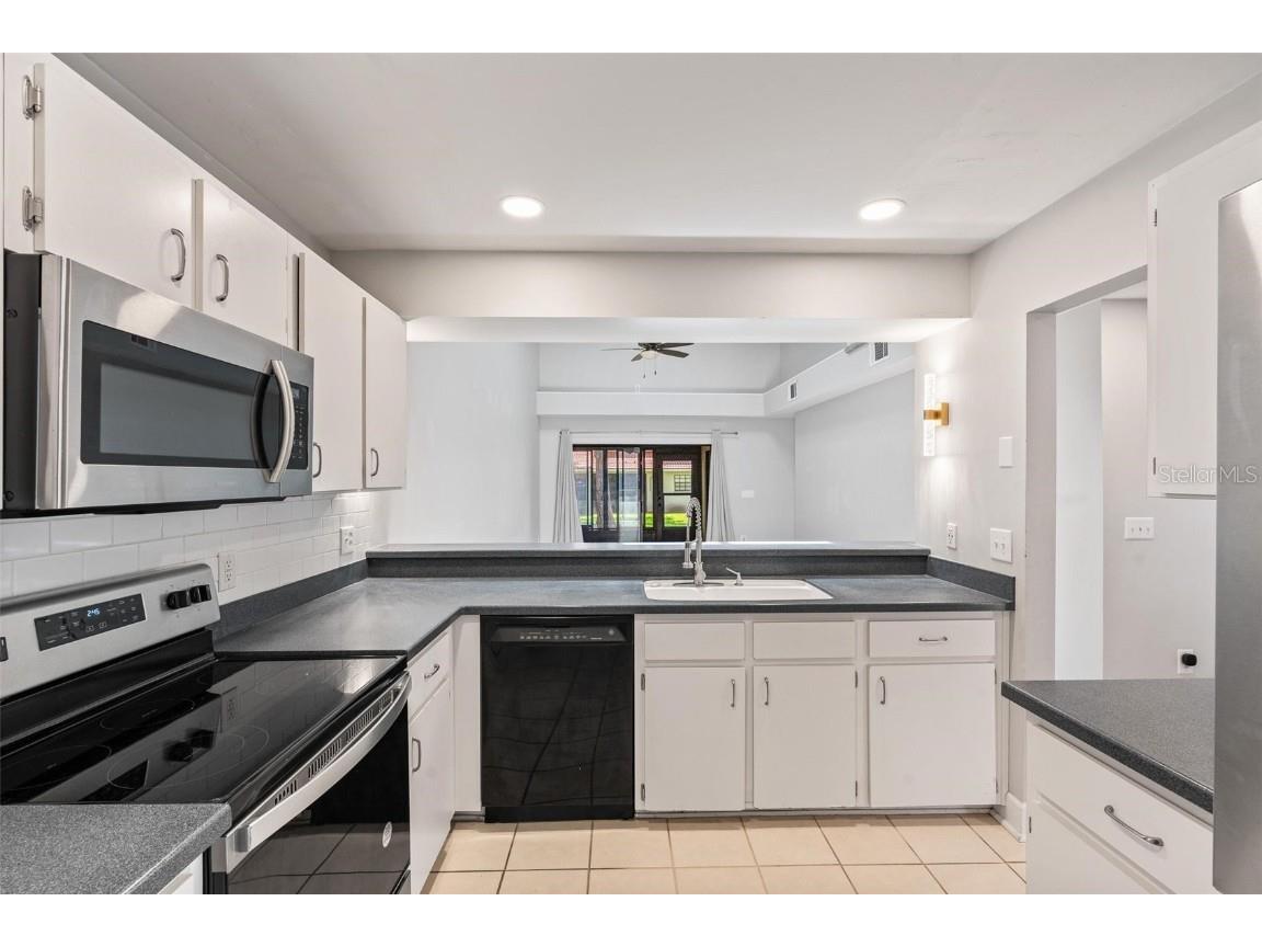 8210 Ambrose Cove Way Orlando FL 32819 O6345326 image30