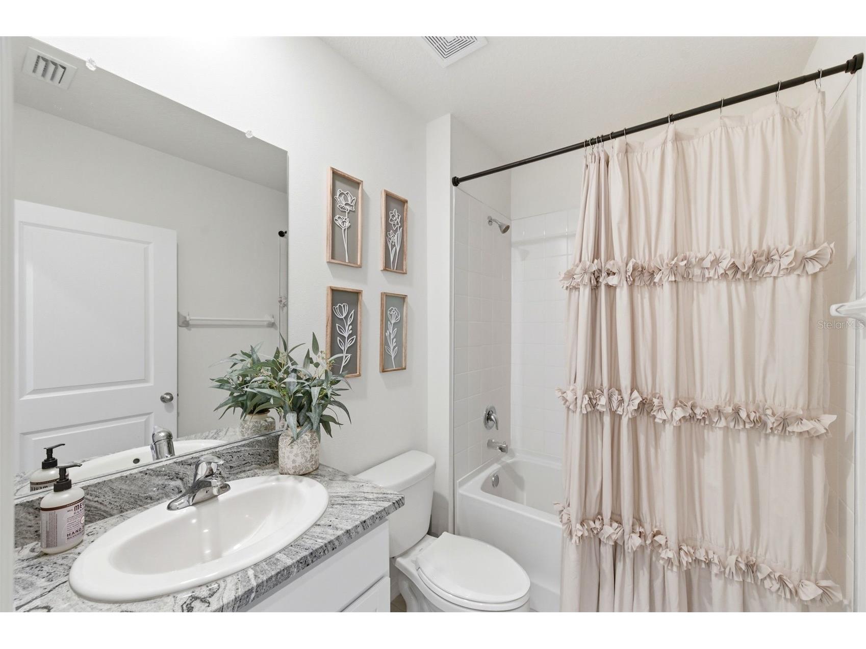 8210 Dolphin Bluff Boulevard Wesley Chapel FL 33545 TB8517145 image27