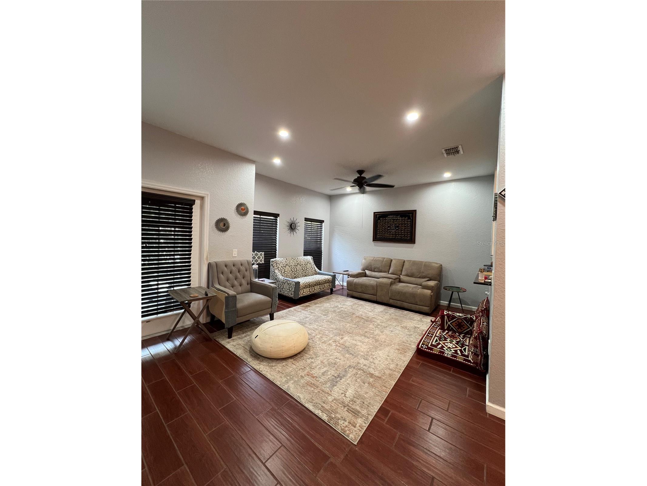 8210 Down Royal Road Tampa FL 33610 TB8463599 image10