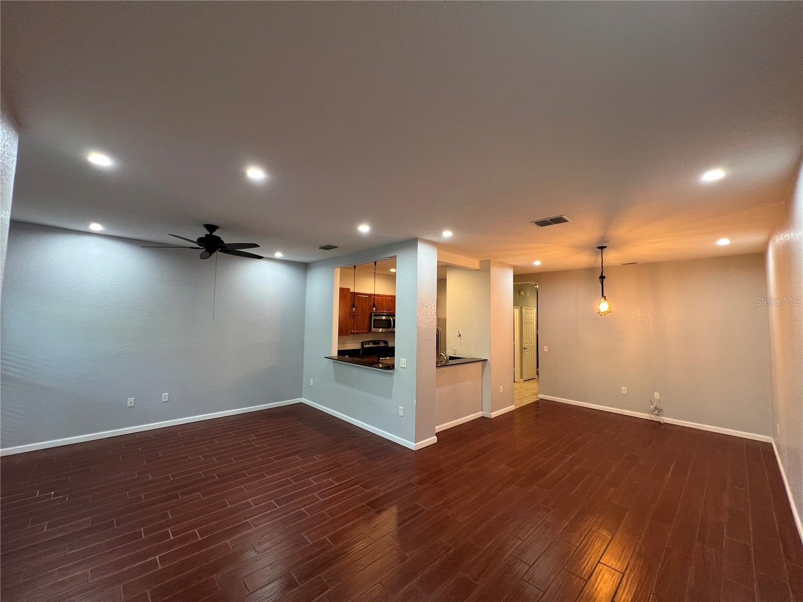 8210 Down Royal Road Tampa FL 33610 TB8463599 image16