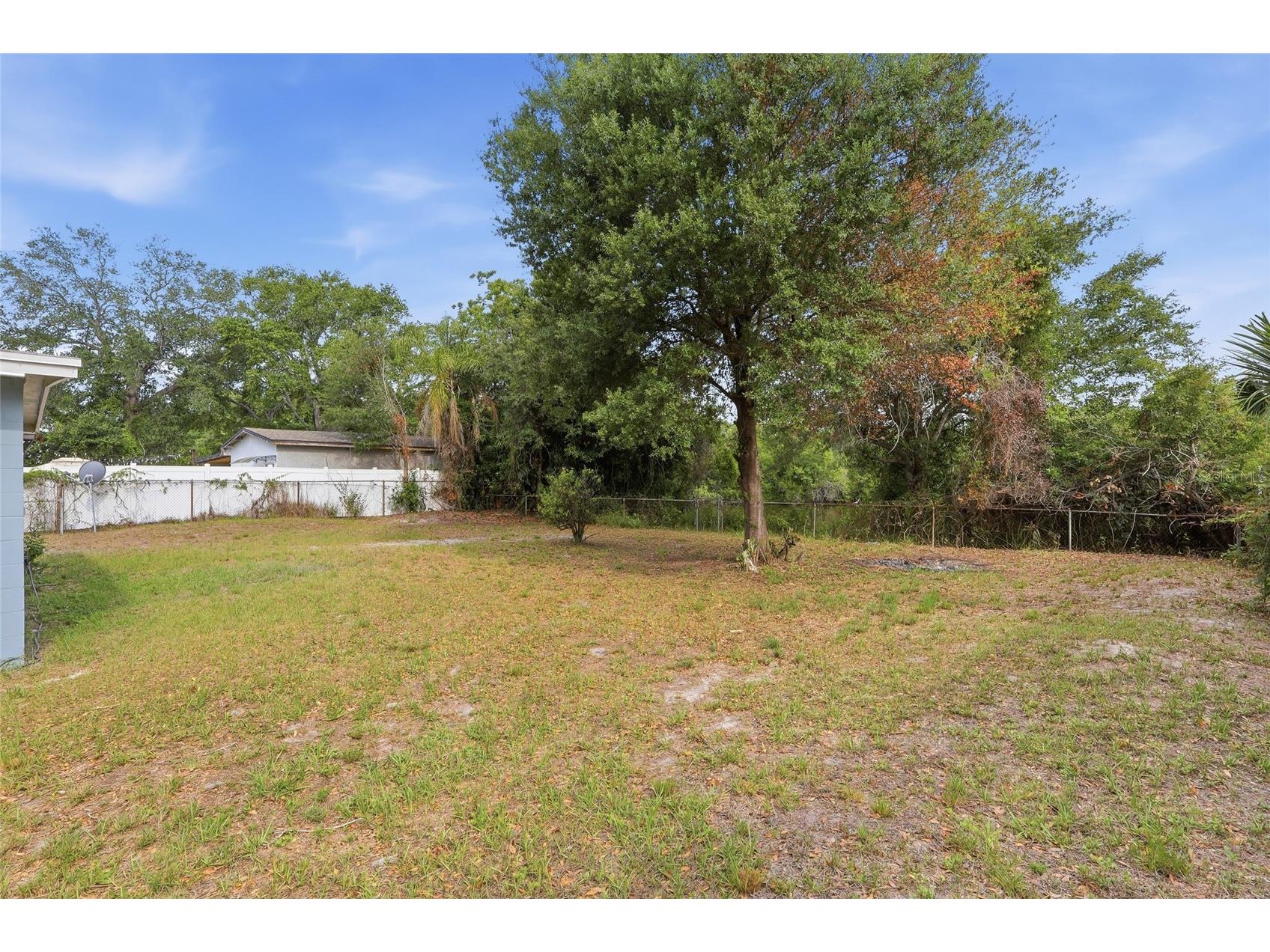 8210 Fir Drive Tampa FL 33619 TB8456072 image25