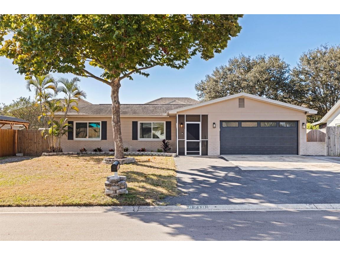 8210 Flame Vine Avenue Seminole FL 33777 TB8427758 image1