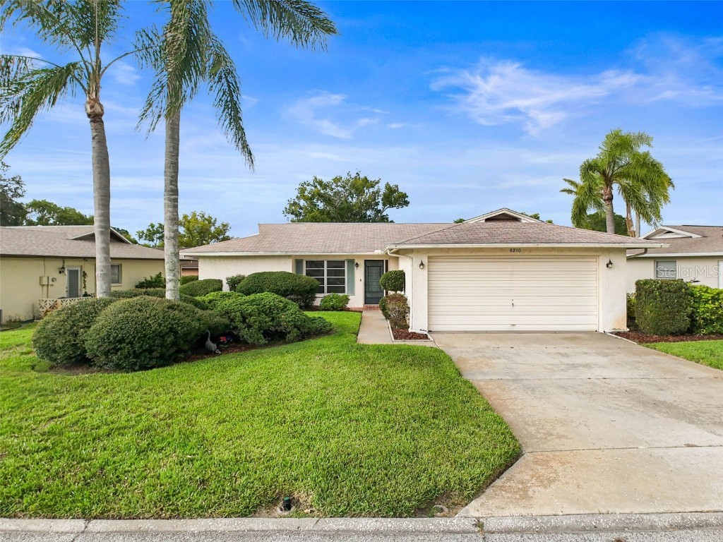 8210 Lora Del Rio Drive Port Richey FL 34668 W7866266 image1