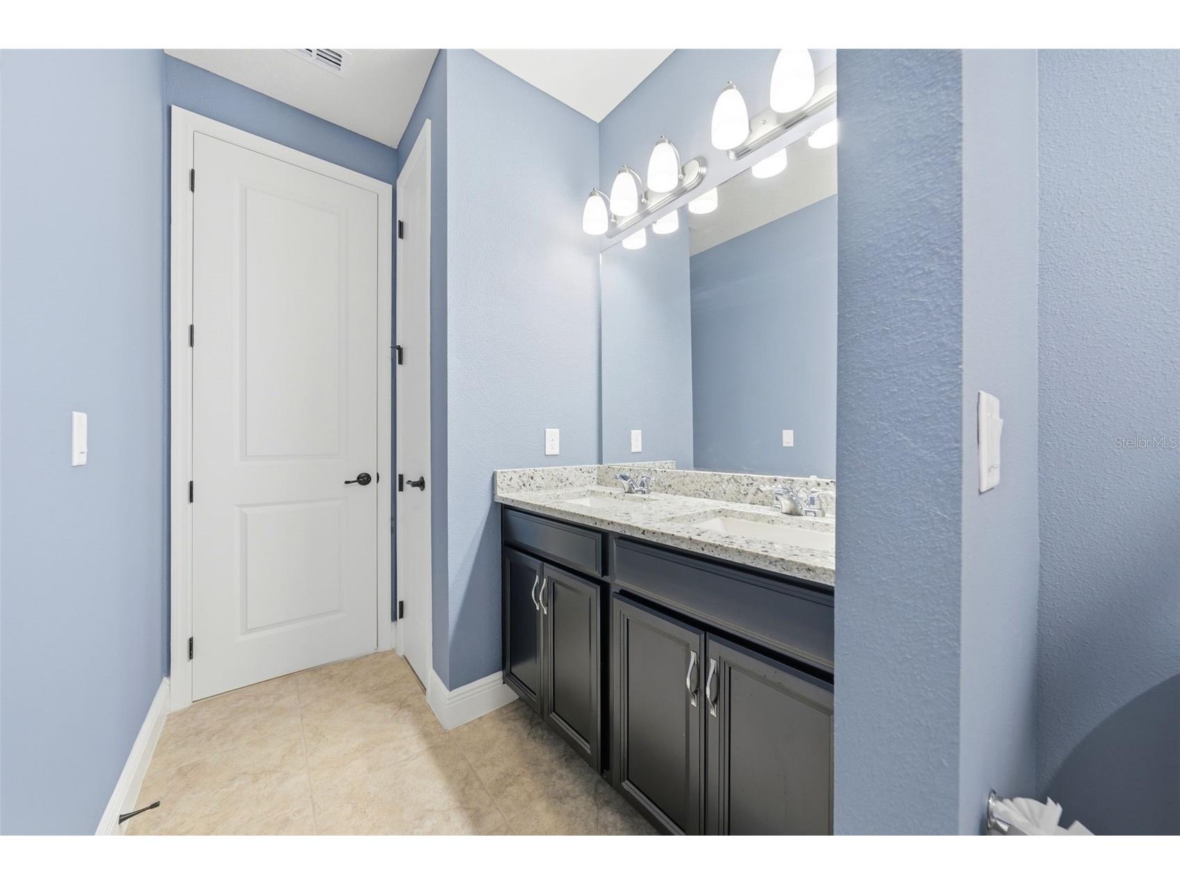 8210 Ludington Circle Orlando FL 32836 O6412891 image58