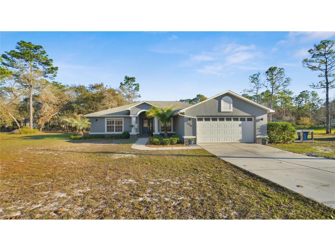 8210 Mackinaw Road Weeki Wachee FL 34613 U8227875 image1