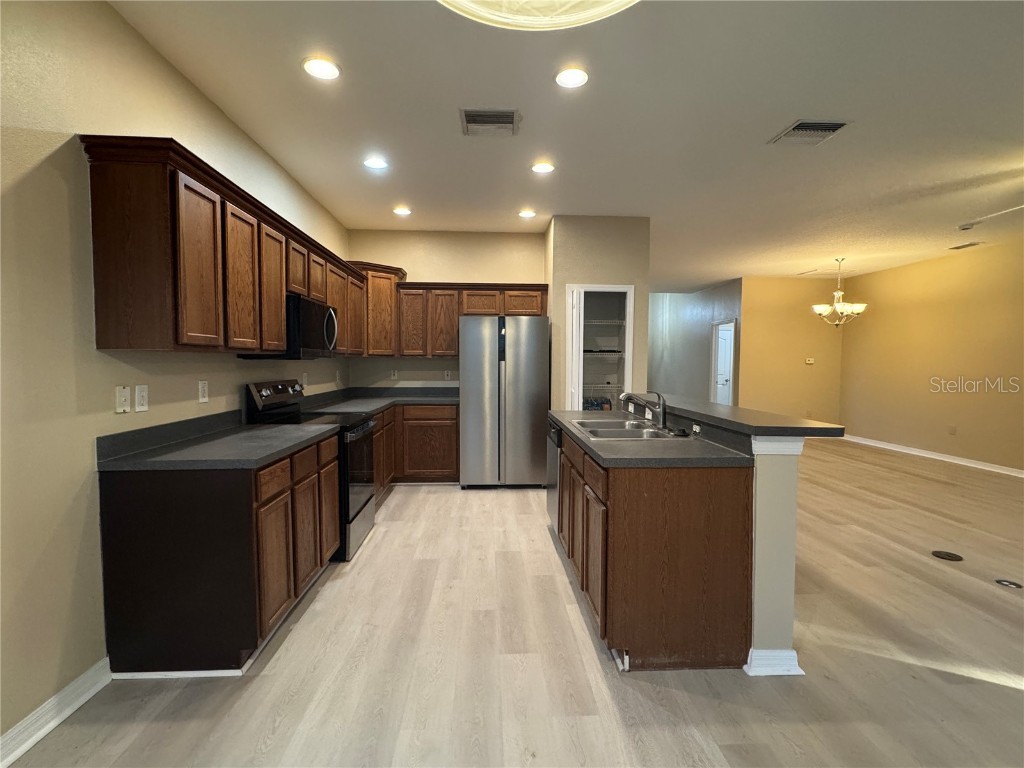 8210 Whistling Pine Way Tampa FL 33647 TB8454470 image13