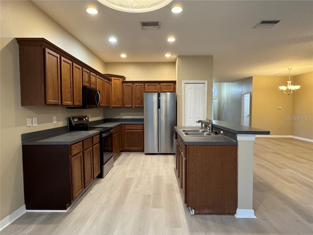 8210 Whistling Pine Way Tampa FL 33647 TB8454470 image20