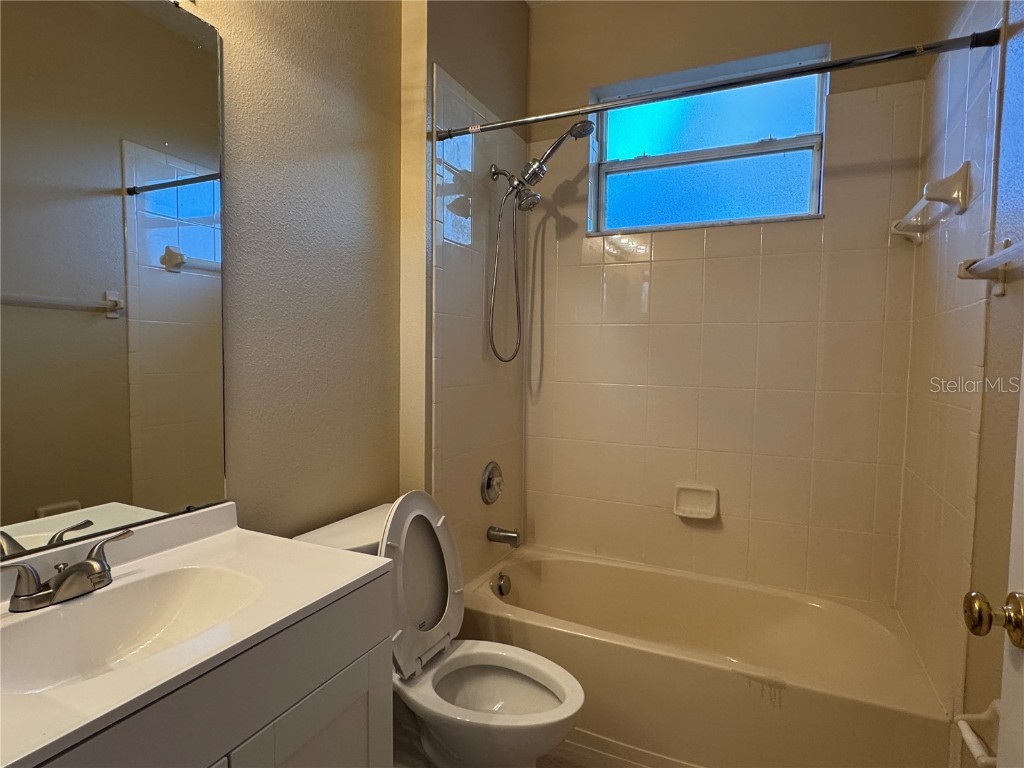 8210 Whistling Pine Way Tampa FL 33647 TB8454470 image38