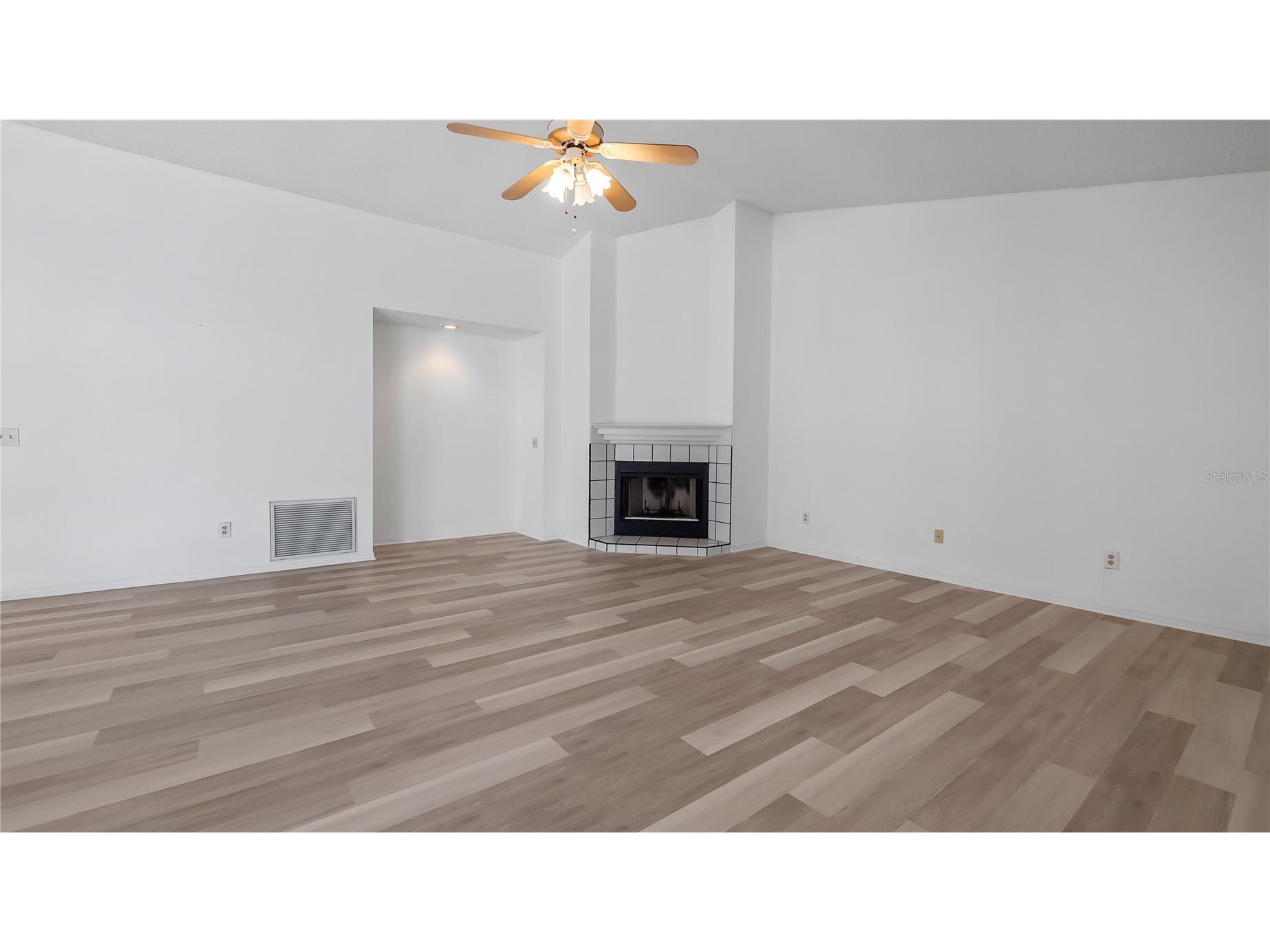 8211 Borgia Court Orlando FL 32836 O6396074 image11