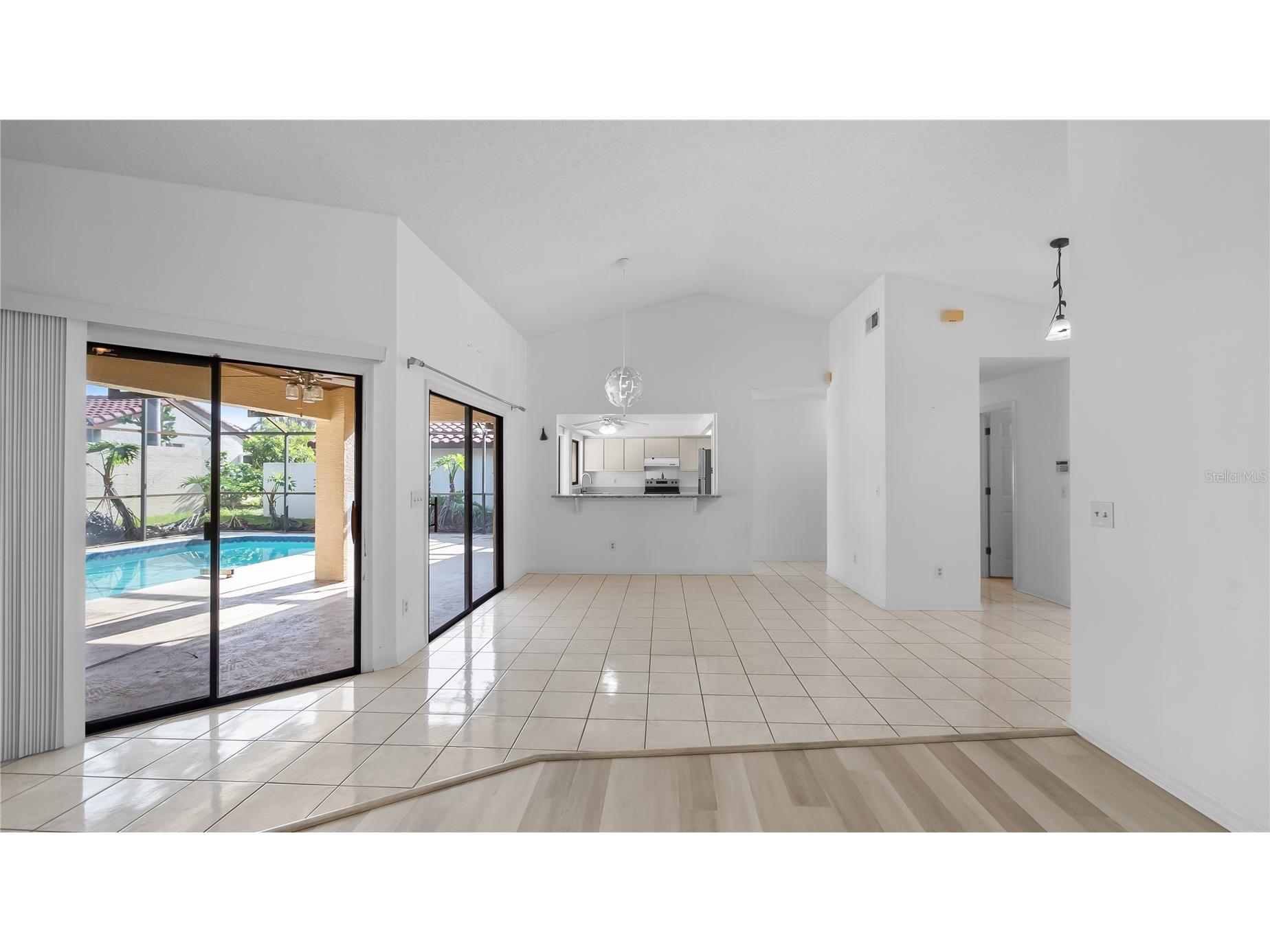 8211 Borgia Court Orlando FL 32836 O6396074 image13