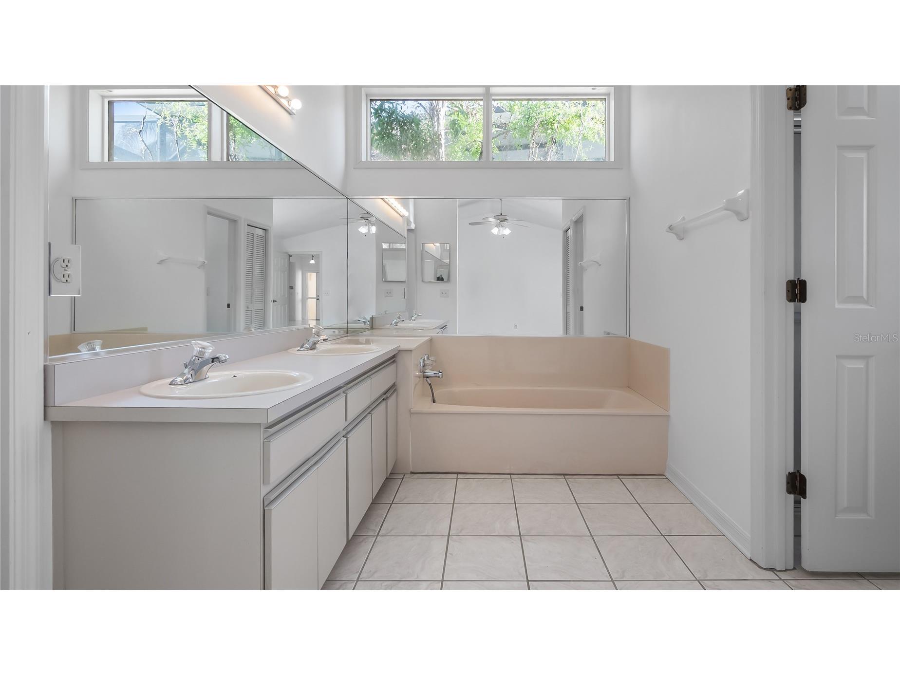 8211 Borgia Court Orlando FL 32836 O6396074 image16