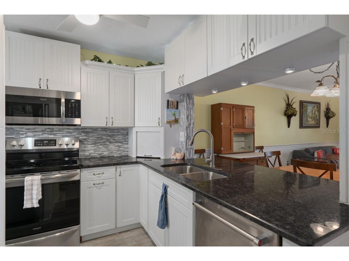 8211 Brent Street #832 Port Richey FL 34668 - GULF OF MEXICO PITHLACASCOTEE RIVER W7879016 image19