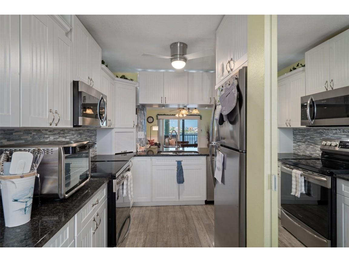 8211 Brent Street #832 Port Richey FL 34668 - GULF OF MEXICO PITHLACASCOTEE RIVER W7879016 image21