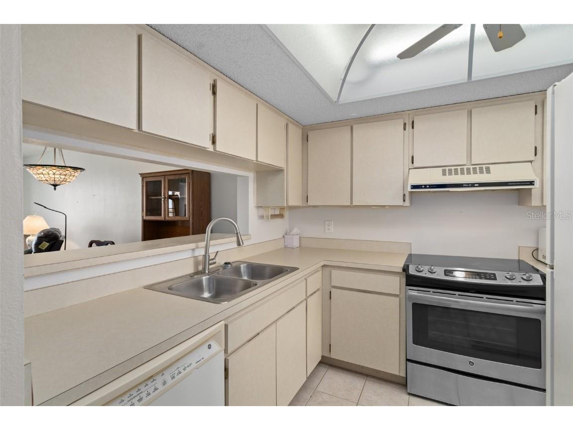 8211 Brent Street #836 Port Richey FL 34668 - GULF OF MEXICO COTEE RIVER W7880577 image13