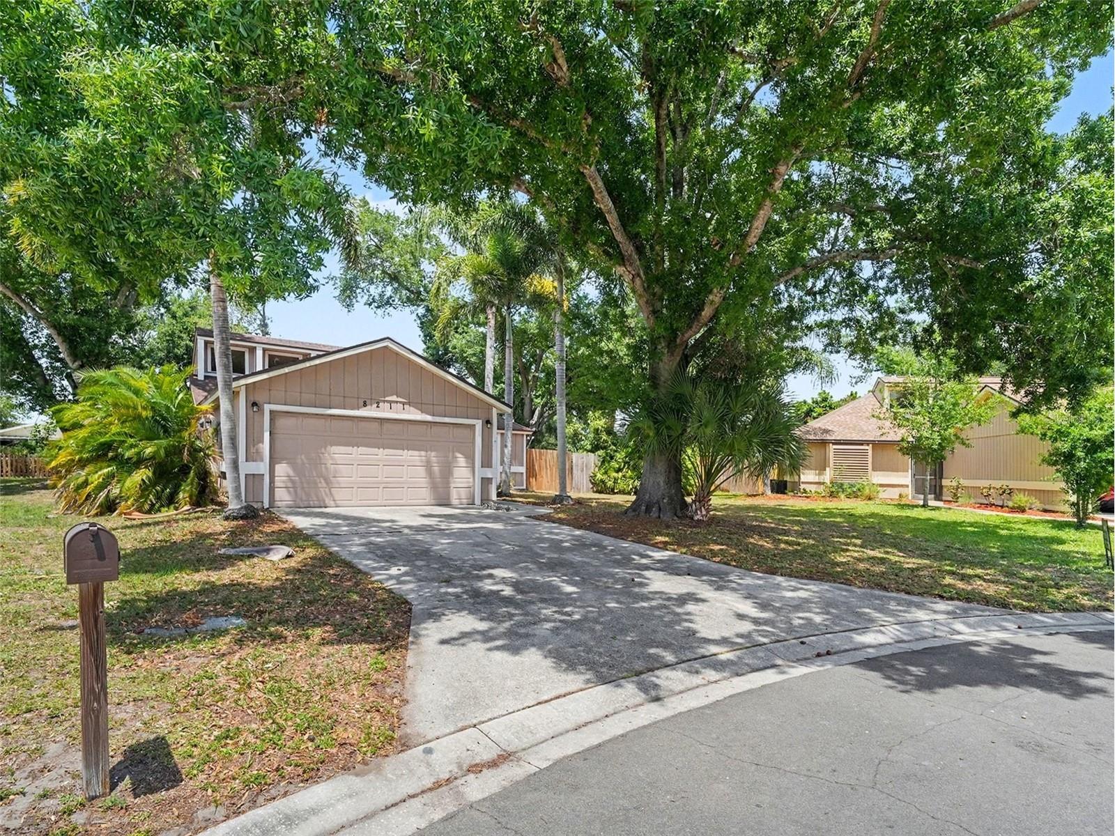 8211 Country Oaks Court Sarasota FL 34243 O6403207 image2