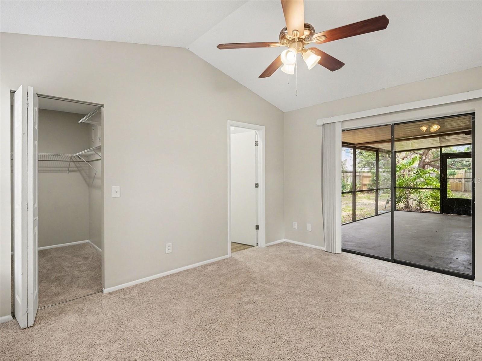 8211 Country Oaks Court Sarasota FL 34243 O6403207 image8