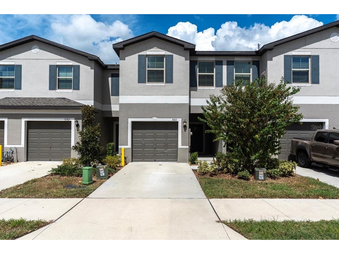 8211 Crescent Oaks Drive New Port Richey FL 34655 W7879174 image1