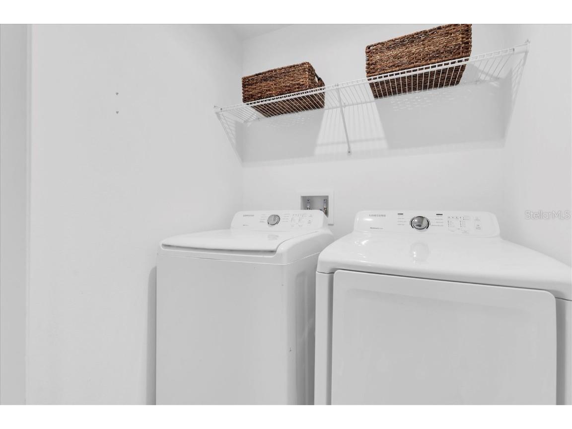 8211 Crescent Oaks Drive New Port Richey FL 34655 W7879174 image21