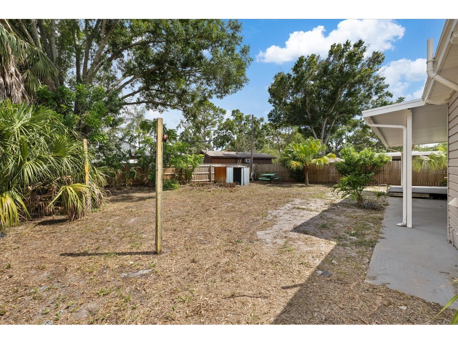 8211 Diagonal Road N Saint Petersburg FL 33702 W7887127 image26