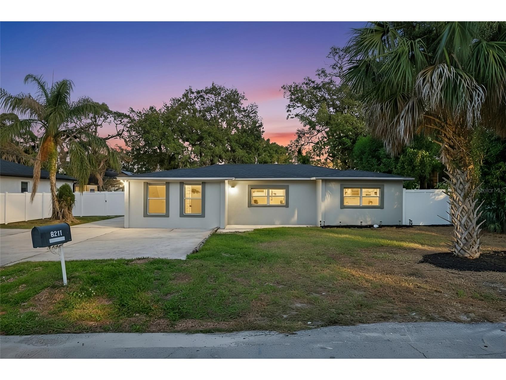 8211 N 18th Street Tampa FL 33604 G5105061 image1