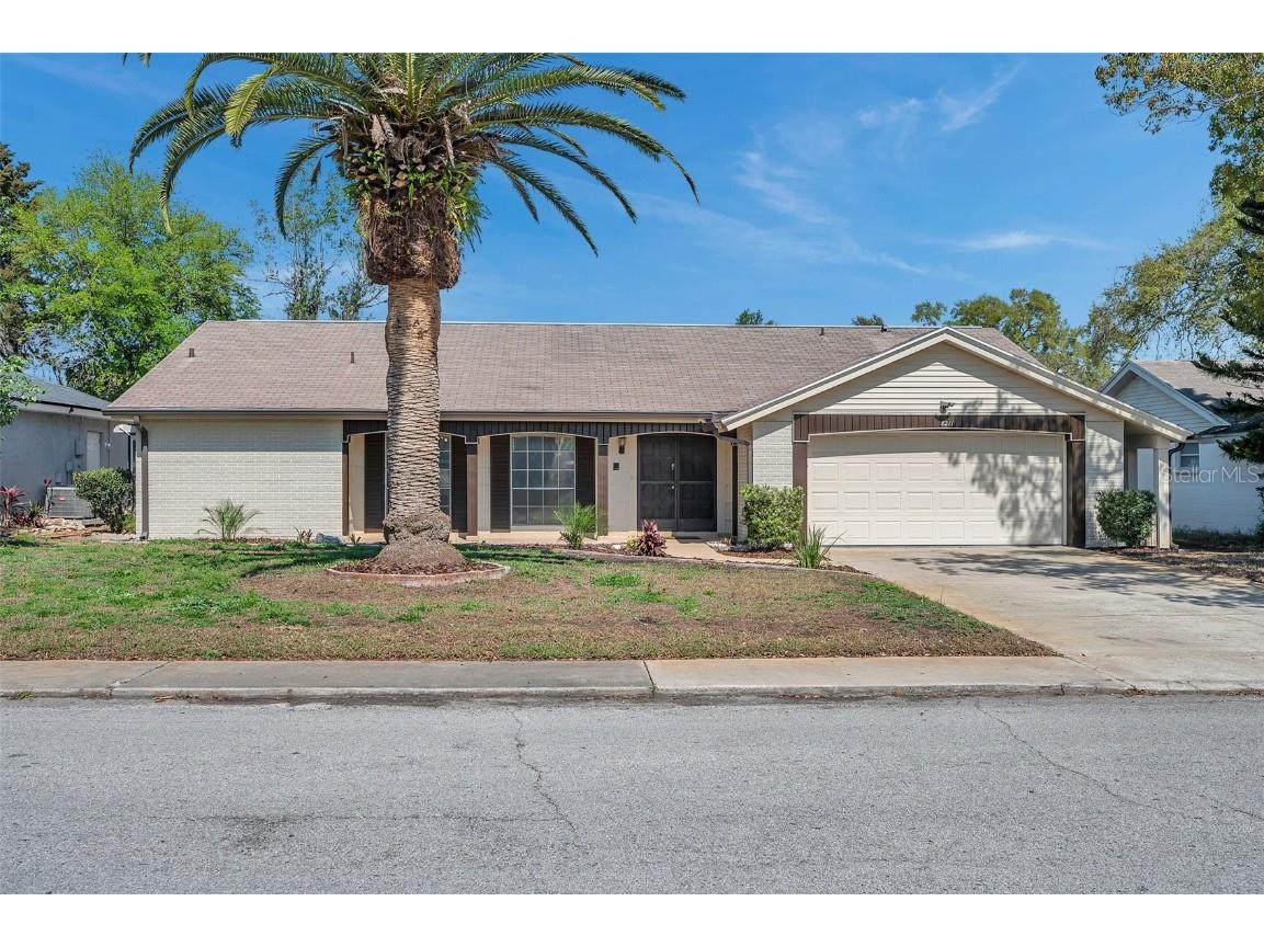 8211 Split Rail Lane Hudson FL 34667 W7852982 image1