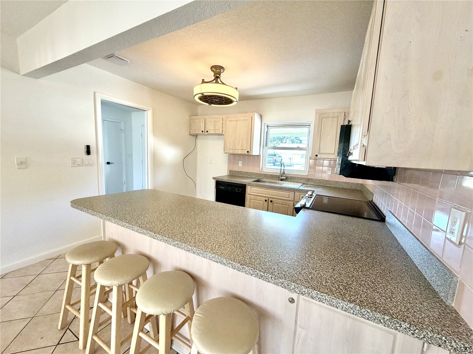 8212 101st Court Seminole FL 33777 TB8511137 image9