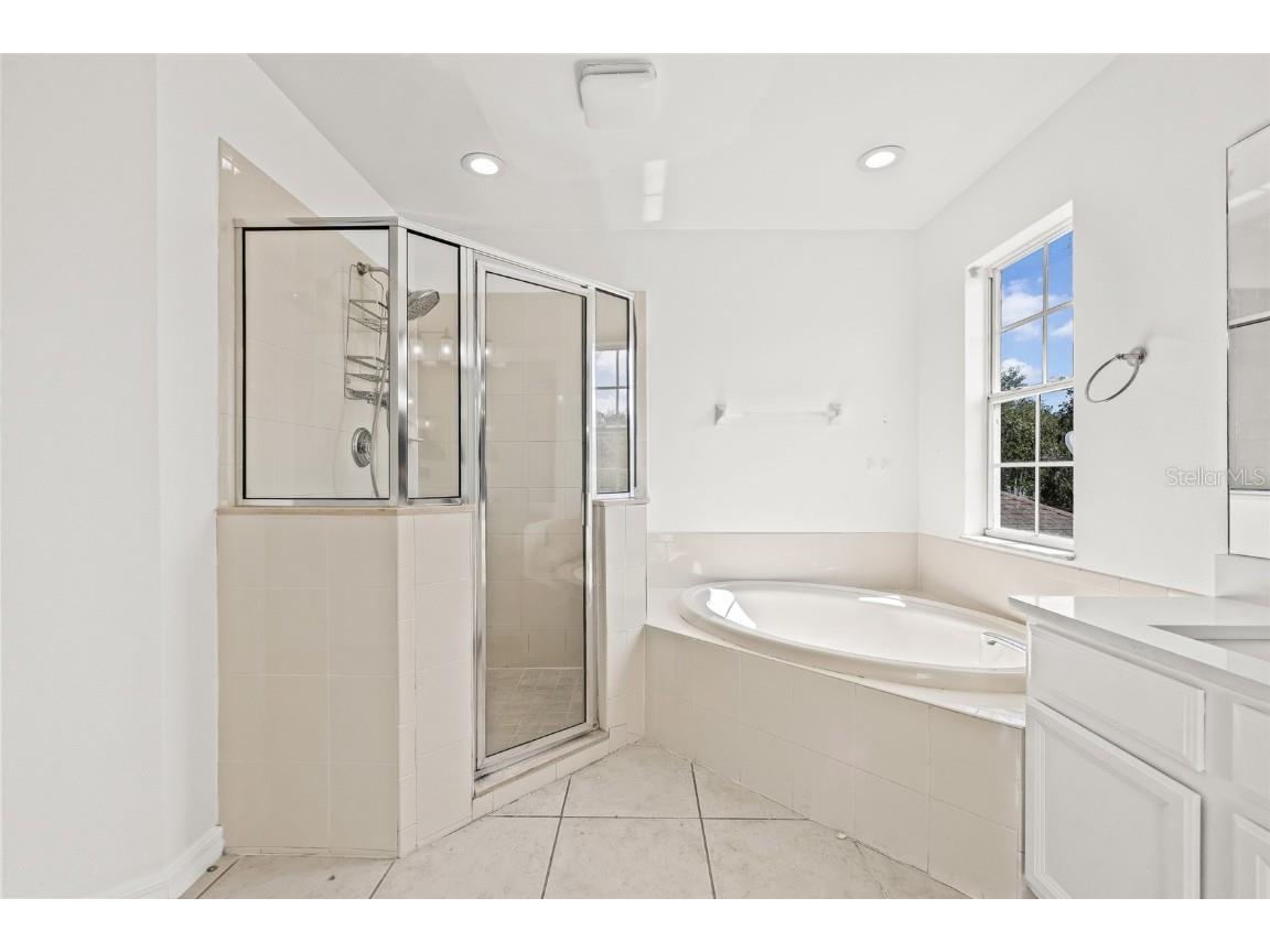 8212 Cypress Breeze Way Tampa FL 33647 TB8440207 image36