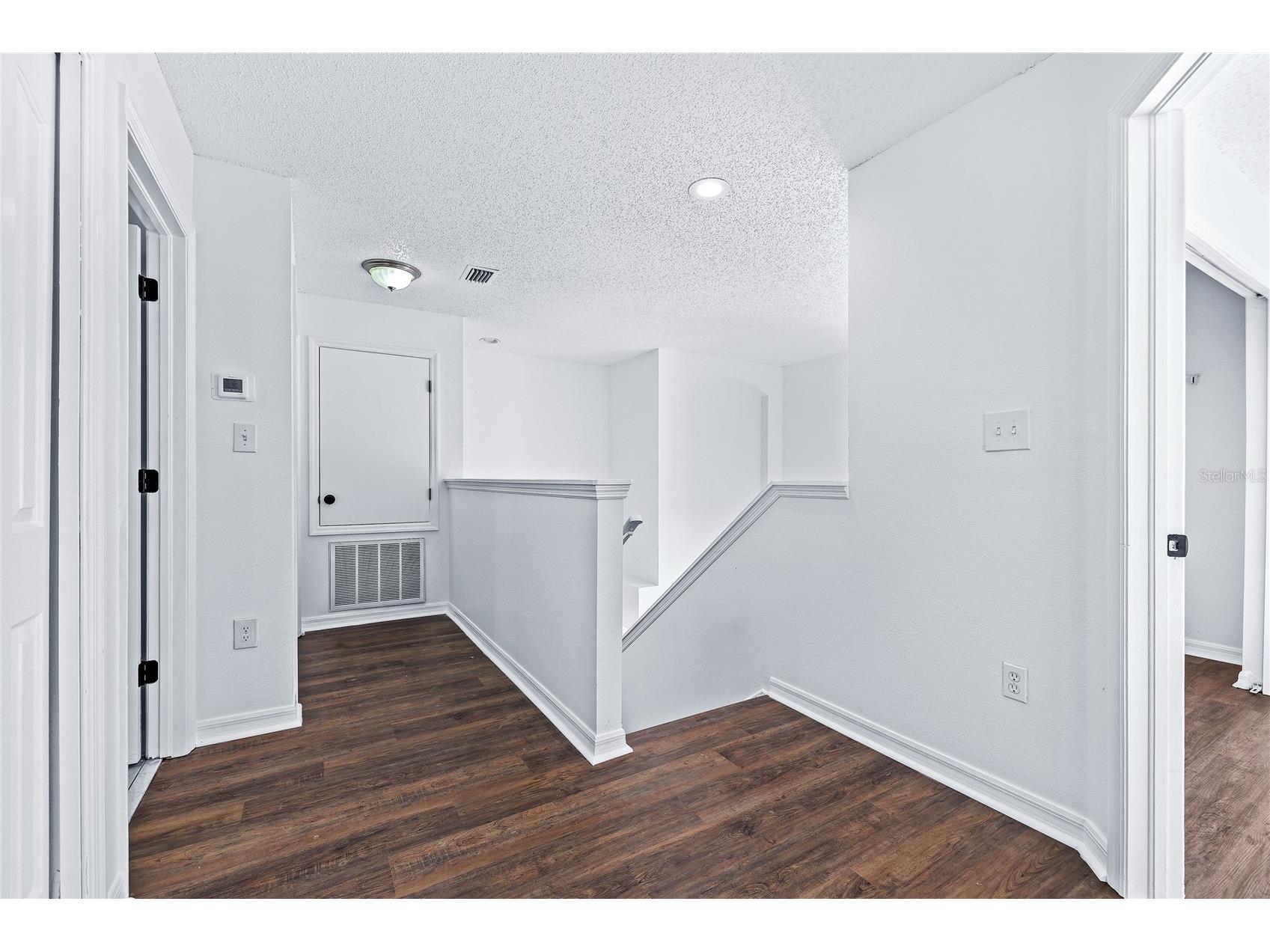 8212 Cypress Breeze Way Tampa FL 33647 TB8485724 image32
