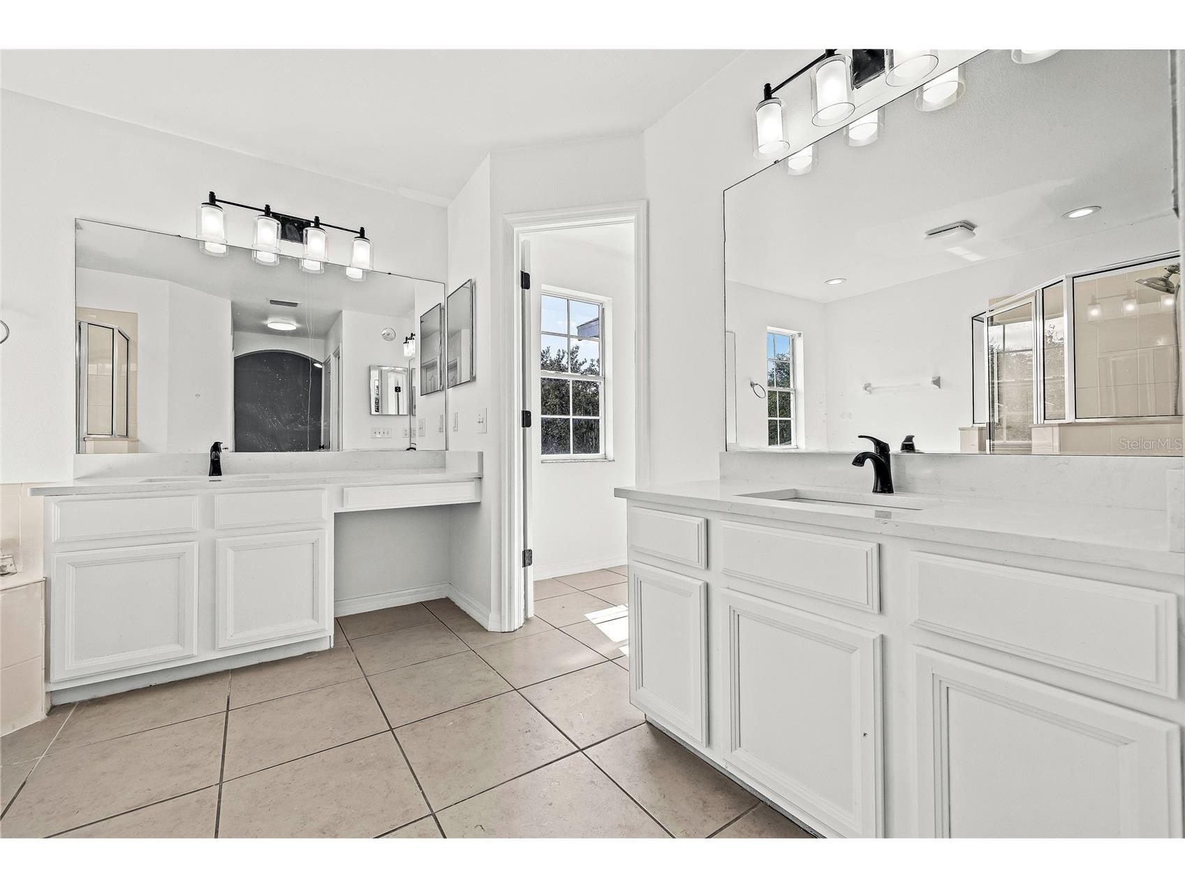8212 Cypress Breeze Way Tampa FL 33647 TB8485724 image37