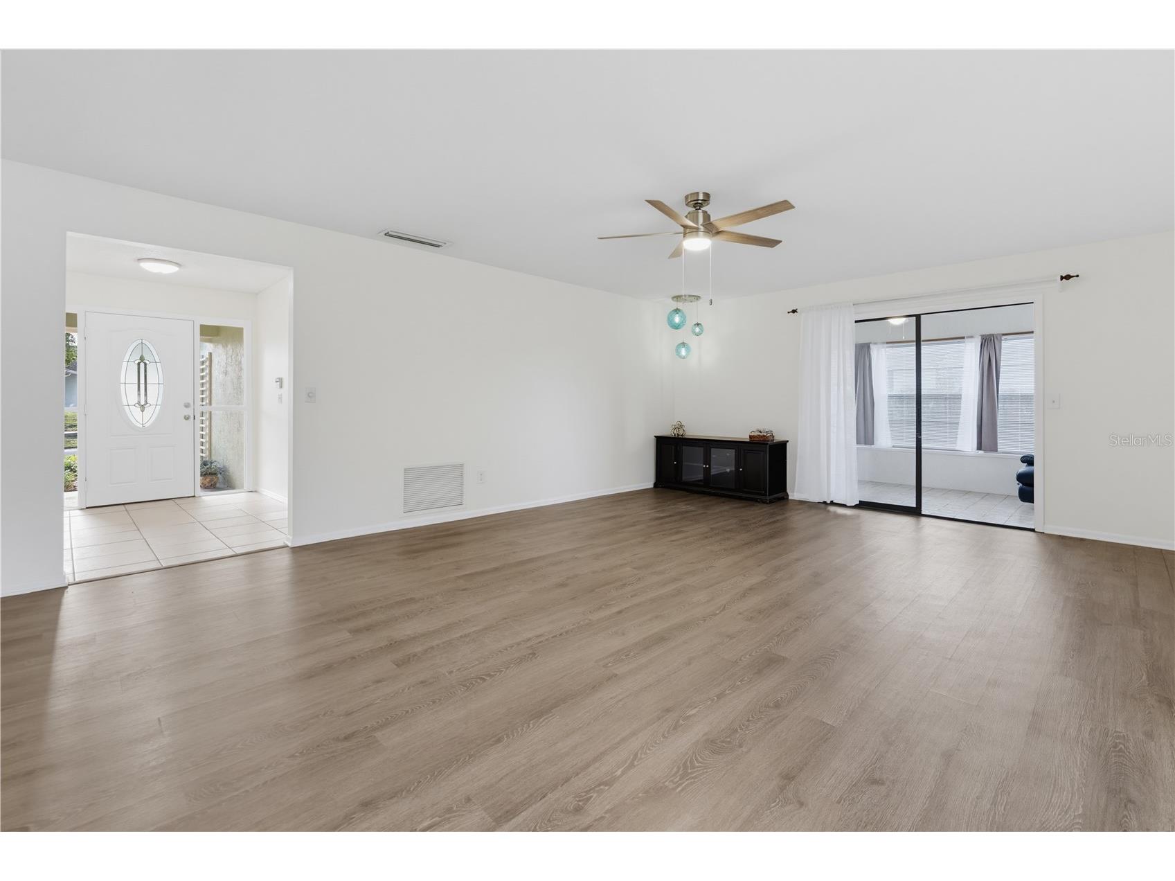 8212 Gandy Way Orlando FL 32810 - LAKE GANDY W7886519 image8