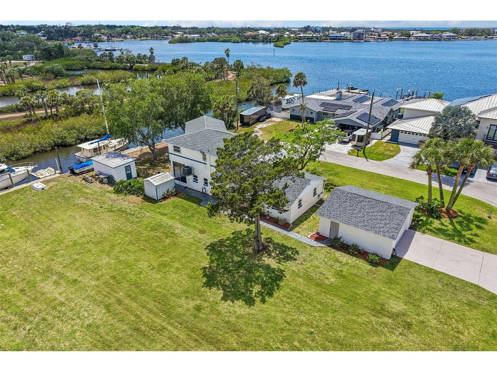 8212 Hayward Lane Port Richey FL 34668 - GULF & MILLERS BAYOU W7885624 image1